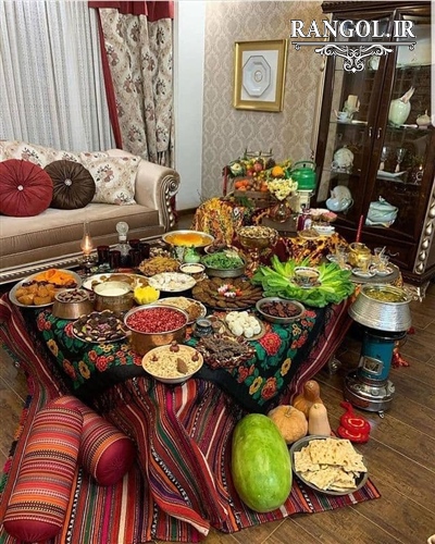 تزیین سفره شب یلدا دیزاین میز شب چله یلدایی