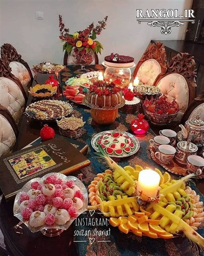 تزیین سفره شب یلدا دیزاین میز شب چله یلدایی