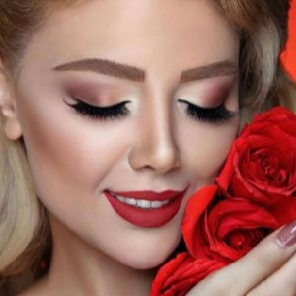 عکس آرایش عروس غلیظ رژ پر رنگ مدل میکاپ عروس ایرانی